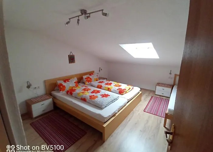 Apartment Alpengluehen In St- Sigmund Im Sellrain By Interhome *